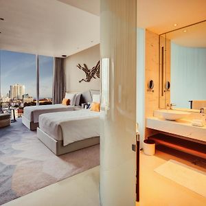 Premier Life Cityscape View Twin Room